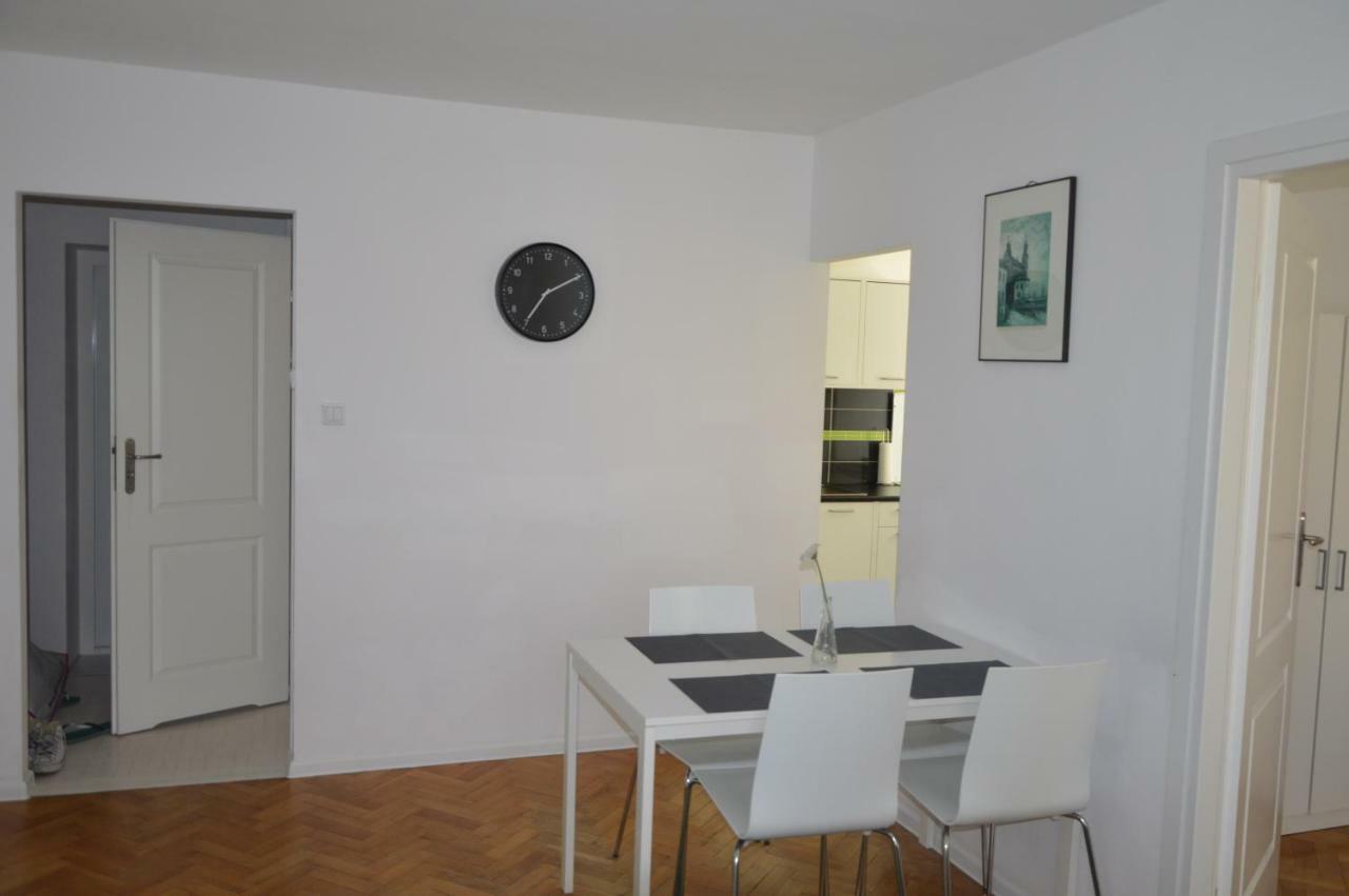 Ljus Apartment *